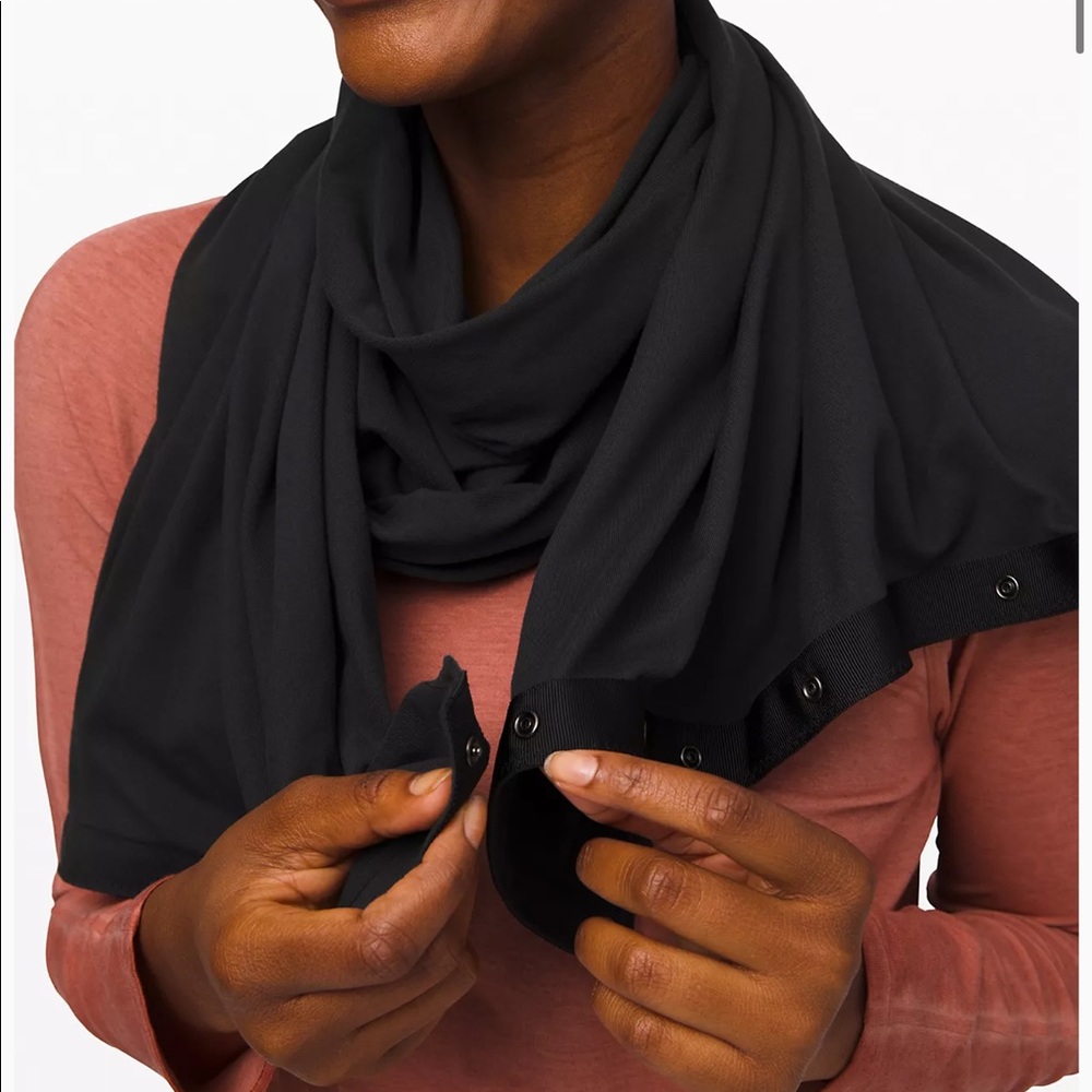 Lululemon Vinyasa scarf